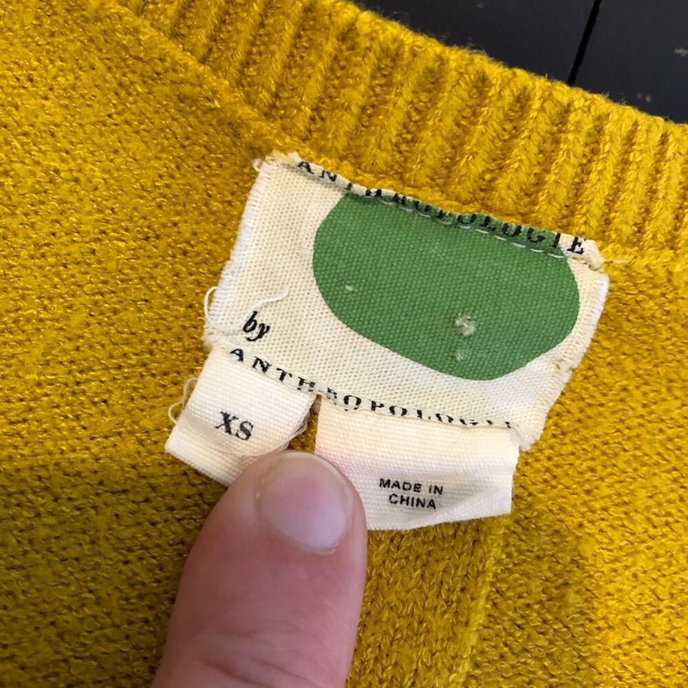 Anthropologie gold mustard yellow v neck sweater size Extra Small XS - Picture 8 of 15